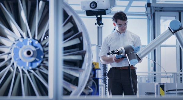 How Aerospace & Defense Manufacturers Are Reinventing Production